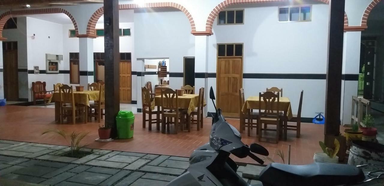 Hotel Tacuaral Rurrenabaque Dış mekan fotoğraf